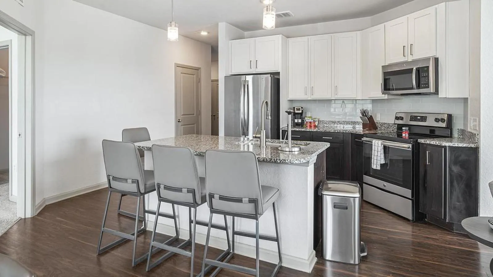 Apartment Landing At Champions Walk - 2 Bedrooms In South Bradenton